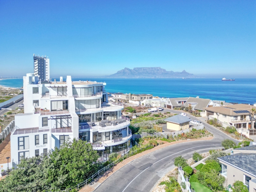 2 Bedroom Property for Sale in Bloubergstrand Western Cape